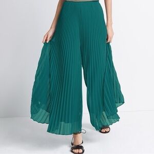 Club Monaco Teal Wide-Leg Pleated Pants